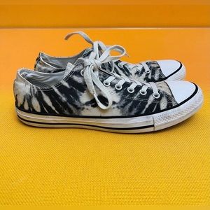 Converse All Star Black White Tie Dye Sneakers Men’s Size 10 Women’s Size 12